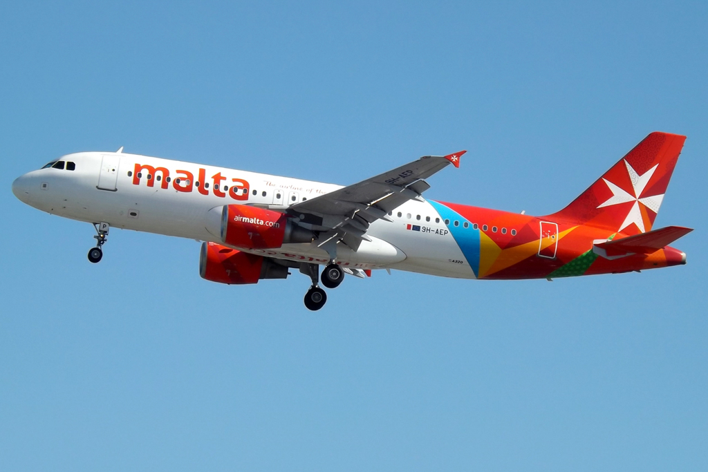 CONTACTER AIR MALTA - LA COMPAGNIE AÉRIENNE